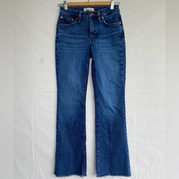 Madewell Midrise Kick out Crop Jean - Picture 4 of 9